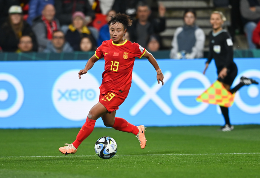亚马尔：不会总想着要超越梅西或者贝利，我只想做亚马尔